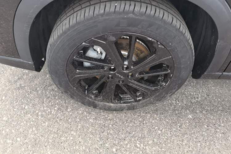 Used Dongfeng Aeolus Huge 2024 Mach Power 1.5T Premium Model Left Front Wheel Hub