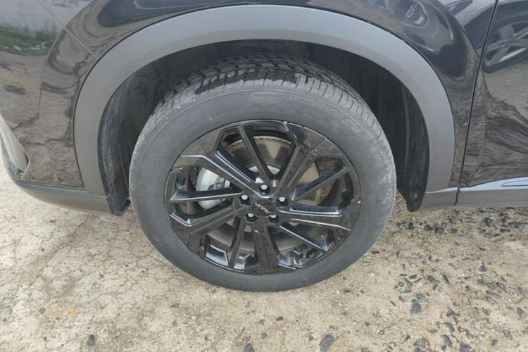 Used Dongfeng Aeolus Huge 2024 Mach Power 1.5T Luxury Model Left Front Wheel Hub