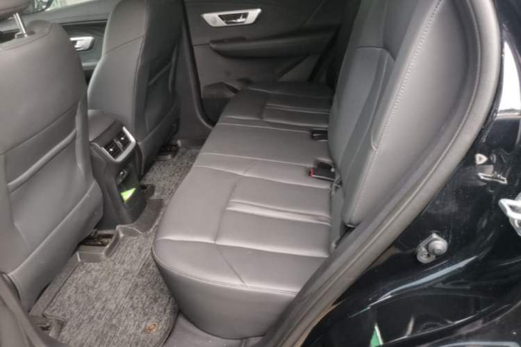 Used Dongfeng Aeolus Huge 2024 Mach Power 1.5T Premium Model Left Rear Seat