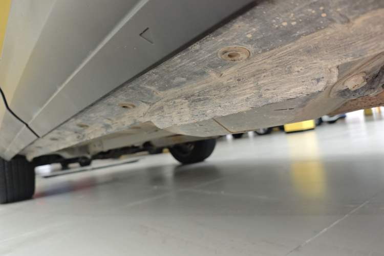 Used Dongfeng Aeolus Huge 2024 Mach Power 1.5T Luxury Model Left Side Sill