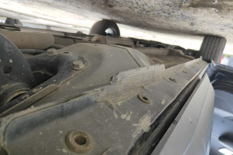 Used Dongfeng Aeolus Huge 2024 Mach Power 1.5T Luxury Model Left Side Sill