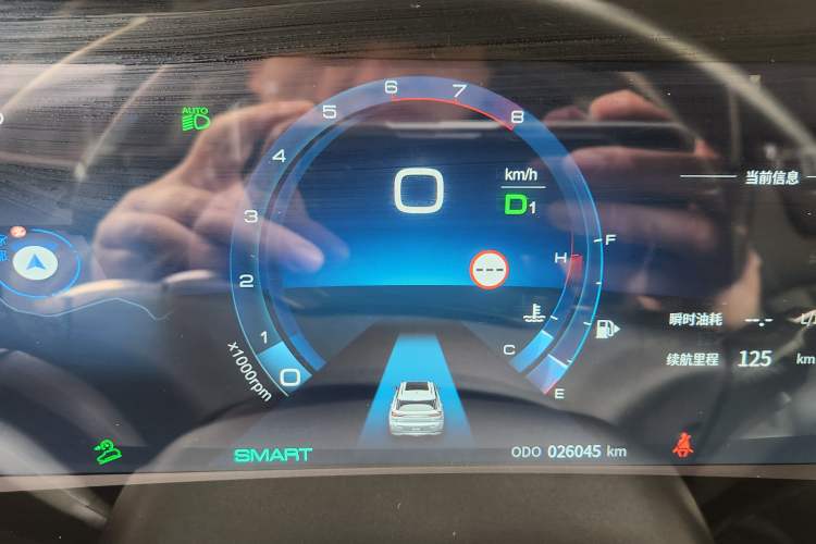 Used Dongfeng Aeolus Huge 2024 Mach Power 1.5T Premium Model Odometer Close Up