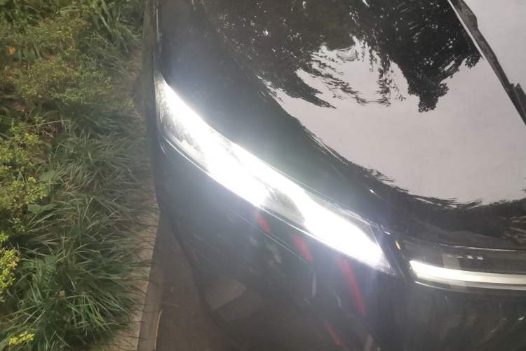 Used Dongfeng Aeolus Huge 2024 Mach Power 1.5T Luxury Model Right Front Headlight