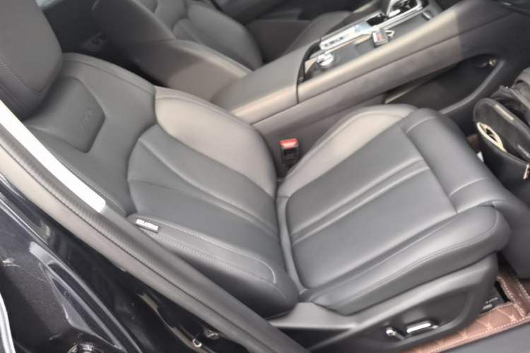 Used Dongfeng Aeolus Huge 2024 Mach Power 1.5T Premium Model Right Front Seat