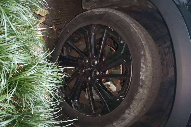 Used Dongfeng Aeolus Huge 2024 Mach Power 1.5T Luxury Model Right Front Wheel Hub