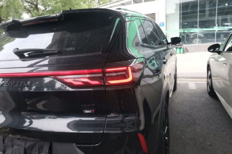 Used Dongfeng Aeolus Huge 2024 Mach Power 1.5T Premium Model Right Rear Taillight