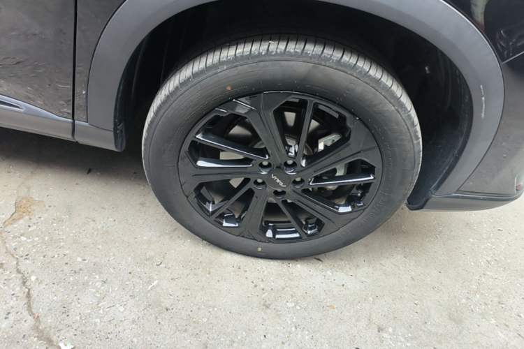 Used Dongfeng Aeolus Huge 2024 Mach Power 1.5T Luxury Model Right Rear Wheel Hub