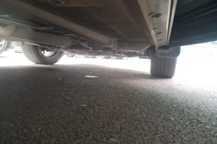 Used Dongfeng Aeolus Huge 2024 Mach Power 1.5T Premium Model Right Side Sill