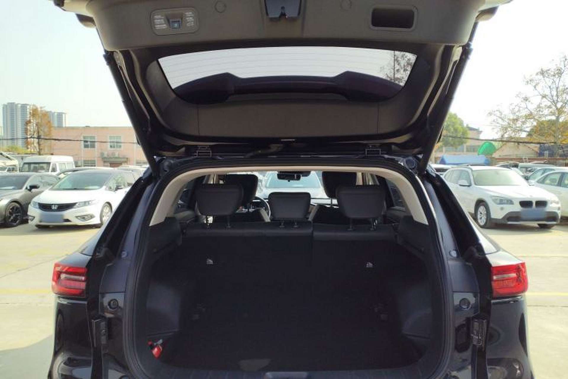 Used Dongfeng Aeolus Huge 2024 Mach Power 1.5T Premium Model Trunk