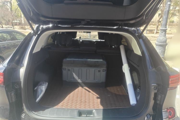 Used Dongfeng Aeolus Huge 2024 Mach Power 1.5T Luxury Model Trunk