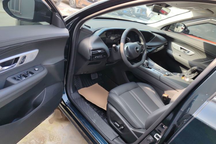 Used Dongfeng Aeolus Huge 2024 Mach Power 1.5T Premium Model Driver Seat