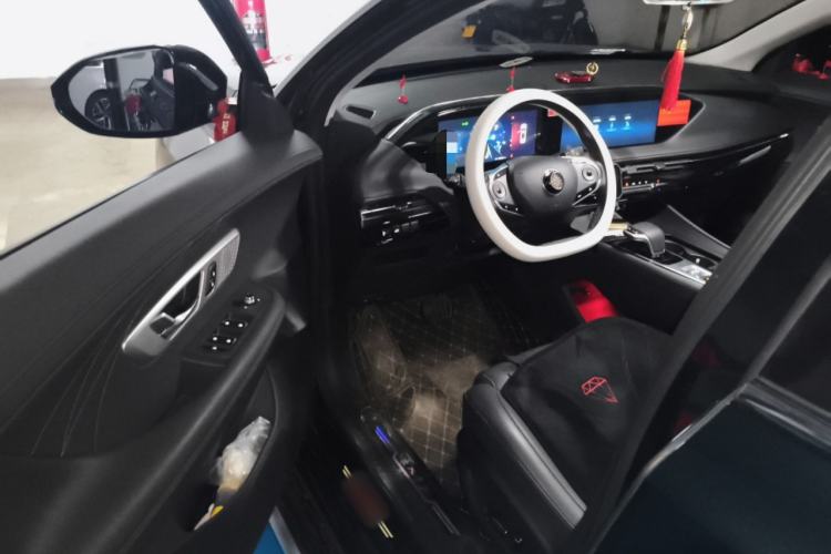 Used Dongfeng Aeolus Huge 2024 Mach Power 1.5T Premium Model Driver Seat