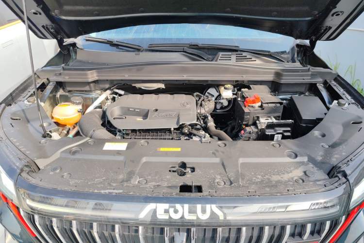 Used Dongfeng Aeolus Huge 2024 Mach Power 1.5T Premium Model Engine Bay