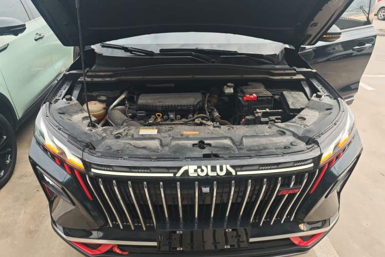 Used Dongfeng Aeolus Huge 2024 Mach Power 1.5T Luxury Model Engine Bay