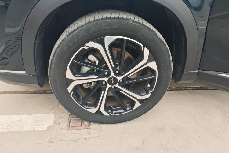 Used Dongfeng Aeolus Huge 2024 Mach Power 1.5T Luxury Model Left Front Wheel Hub