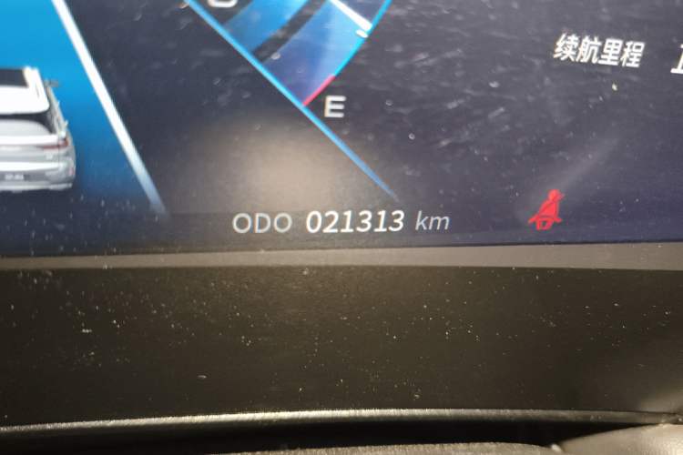 Used Dongfeng Aeolus Huge 2024 Mach Power 1.5T Premium Model Odometer Close Up