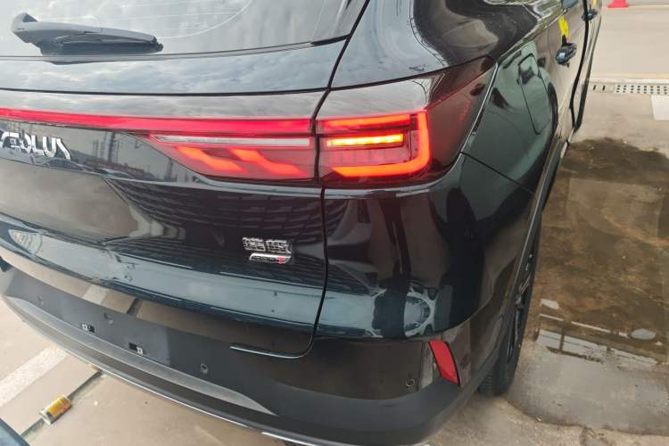 Used Dongfeng Aeolus Huge 2024 Mach Power 1.5T Luxury Model Right Rear Taillight