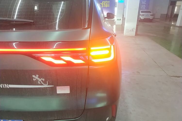 Used Dongfeng Aeolus Huge 2024 Mach Power 1.5T Premium Model Right Rear Taillight
