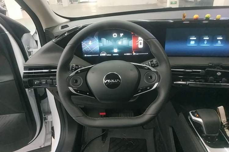 Used Dongfeng Aeolus Huge 2024 Mach Power 1.5T Premium Model Steering Wheel