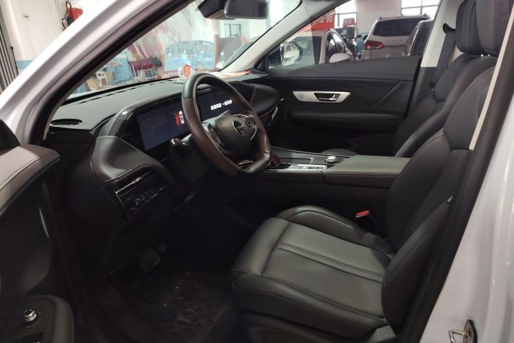 Used Dongfeng Aeolus Huge 2024 Mach Power 1.5T Premium Model Driver Seat