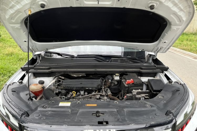 Used Dongfeng Aeolus Huge 2024 Mach Power 1.5T Luxury Model Engine Bay