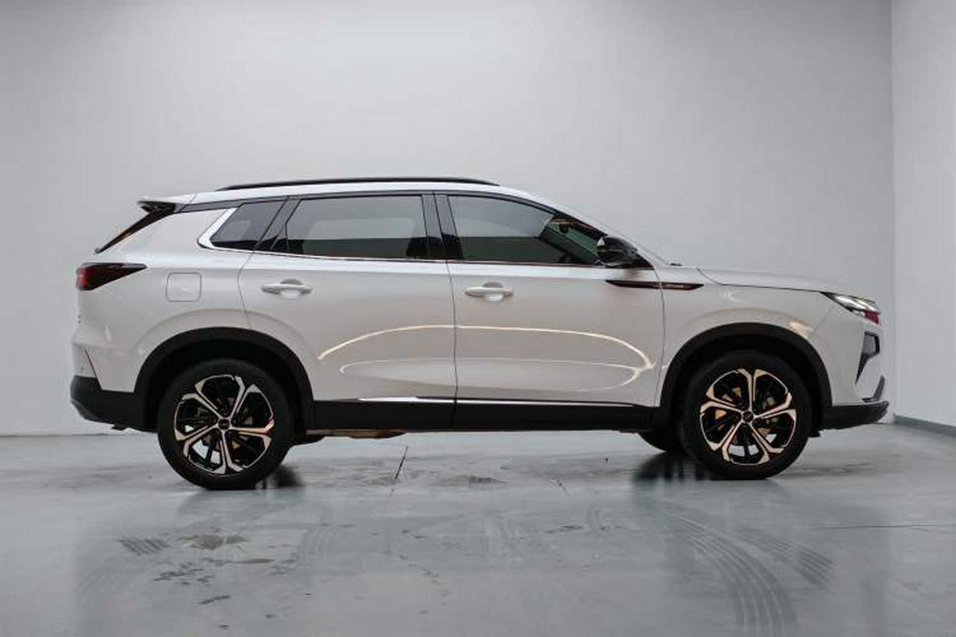 Used Dongfeng Aeolus Huge 2024 Mach Power 1.5T Luxury Model Exterior 5