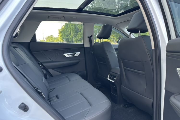 Used Dongfeng Aeolus Huge 2024 Mach Power 1.5T Premium Model Interior 3