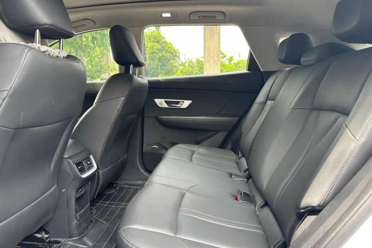 Used Dongfeng Aeolus Huge 2024 Mach Power 1.5T Luxury Model Interior 4