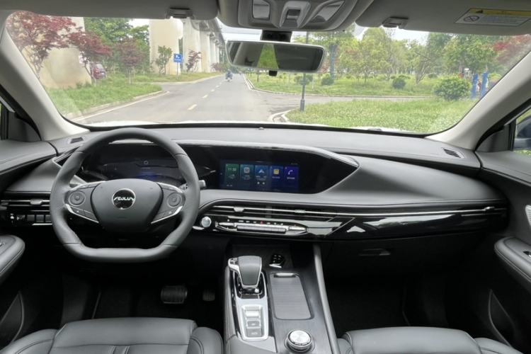 Used Dongfeng Aeolus Huge 2024 Mach Power 1.5T Luxury Model Interior 5