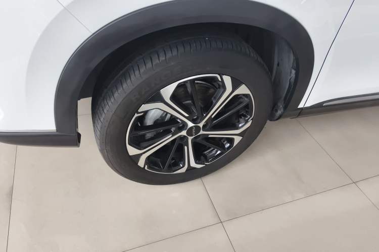 Used Dongfeng Aeolus Huge 2024 Mach Power 1.5T Premium Model Left Front Wheel Hub