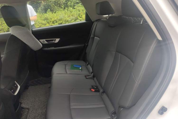 Used Dongfeng Aeolus Huge 2024 Mach Power 1.5T Luxury Model Left Rear Seat
