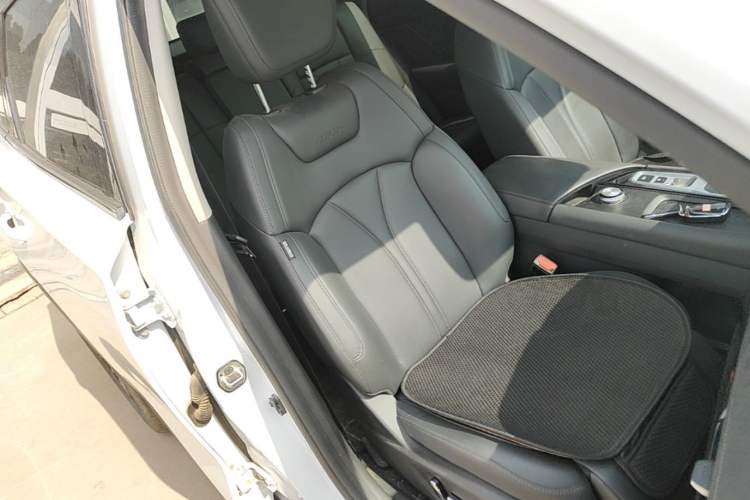 Used Dongfeng Aeolus Huge 2024 Mach Power 1.5T Premium Model Right Front Seat