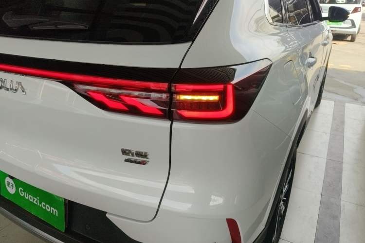 Used Dongfeng Aeolus Huge 2024 Mach Power 1.5T Premium Model Right Rear Taillight