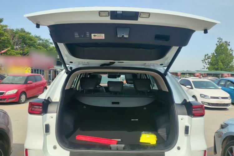 Used Dongfeng Aeolus Huge 2024 Mach Power 1.5T Premium Model Trunk
