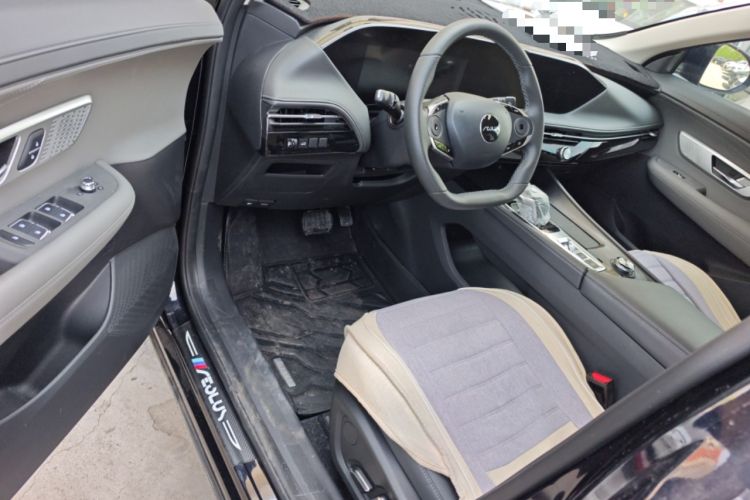 Used Dongfeng Aeolus Huge 2025 Mach Power 1.5T Premium Version Driver Seat