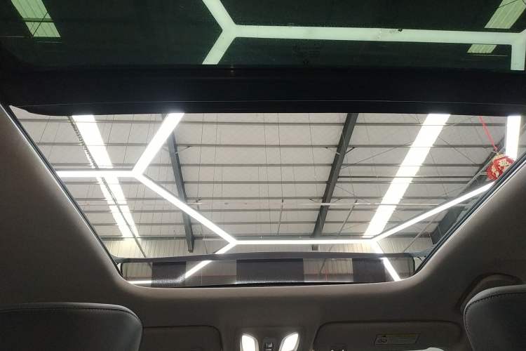 Used Dongfeng Aeolus Huge 2025 Mach Power 1.5T Luxury Version Headliner