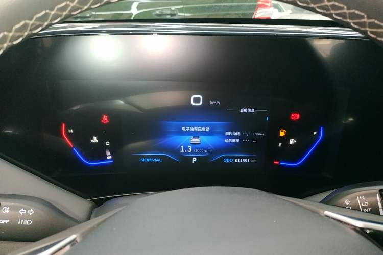 Used Dongfeng Aeolus Huge 2025 Mach Power 1.5T Luxury Version Instrument Cluster