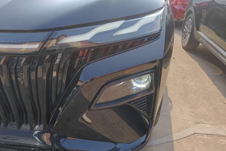 Used Dongfeng Aeolus Huge 2025 Mach Power 1.5T Luxury Version Left Front Headlight