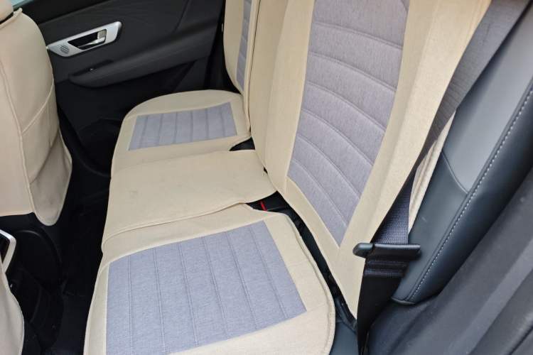 Used Dongfeng Aeolus Huge 2025 Mach Power 1.5T Premium Version Left Rear Seat