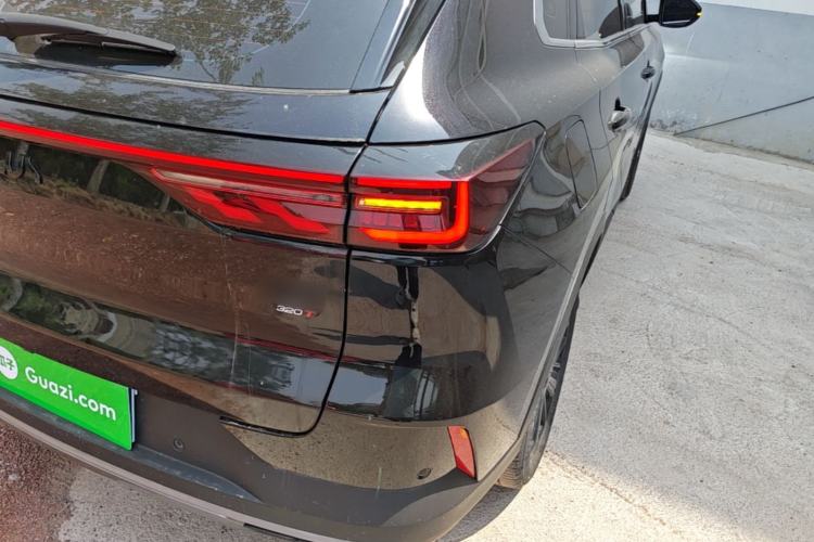 Used Dongfeng Aeolus Huge 2025 Mach Power 1.5T Luxury Version Right Rear Taillight