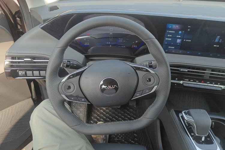 Used Dongfeng Aeolus Huge 2025 Mach Power 1.5T Luxury Version Steering Wheel
