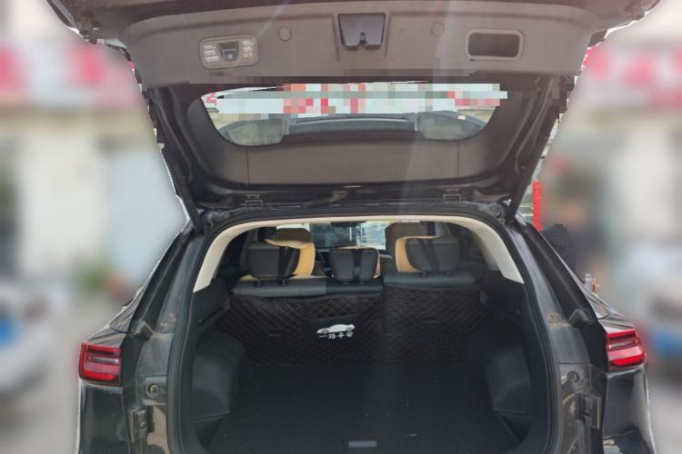 Used Dongfeng Aeolus Huge 2025 Mach Power 1.5T Premium Version Trunk
