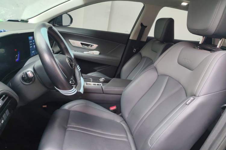 Used Dongfeng Aeolus Huge 2025 Mach Power 1.5T Premium Version Left Front Seat