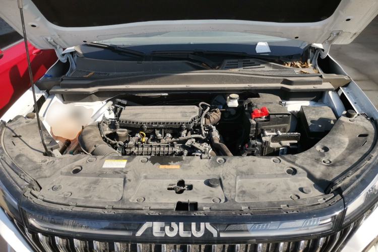 Used Dongfeng Aeolus Huge 2025 Mach Power 1.5T Premium Version Engine Bay