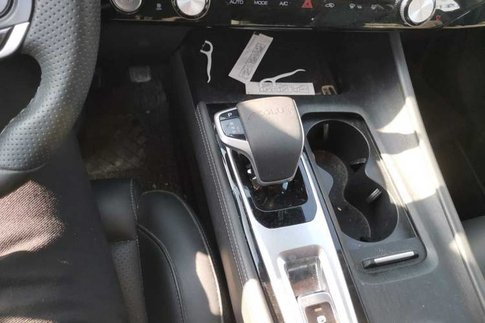 Used Dongfeng Aeolus Huge 2025 Mach Power 1.5T Premium Version Gear Lever