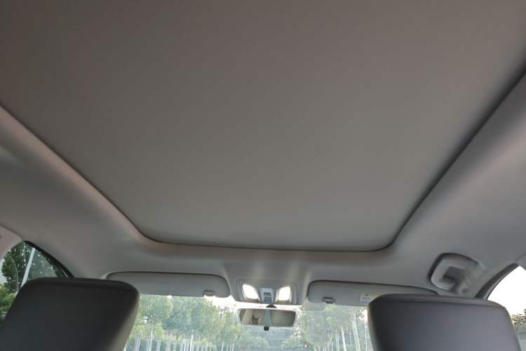 Used Dongfeng Aeolus Huge 2025 Mach Power 1.5T Luxury Version Headliner