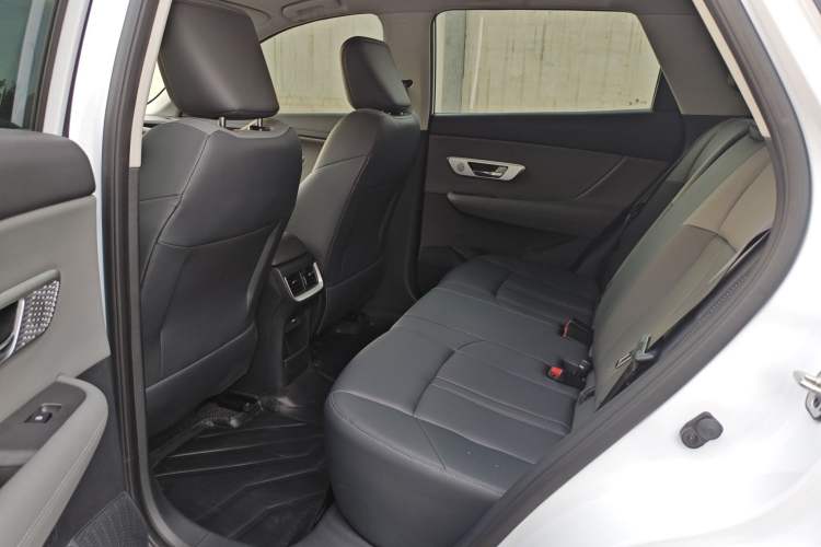 Used Dongfeng Aeolus Huge 2025 Mach Power 1.5T Luxury Version Interior 2