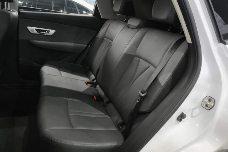Used Dongfeng Aeolus Huge 2025 Mach Power 1.5T Luxury Version Left Rear Seat
