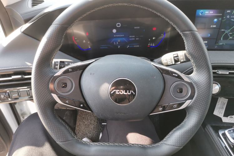 Used Dongfeng Aeolus Huge 2025 Mach Power 1.5T Premium Version Steering Wheel