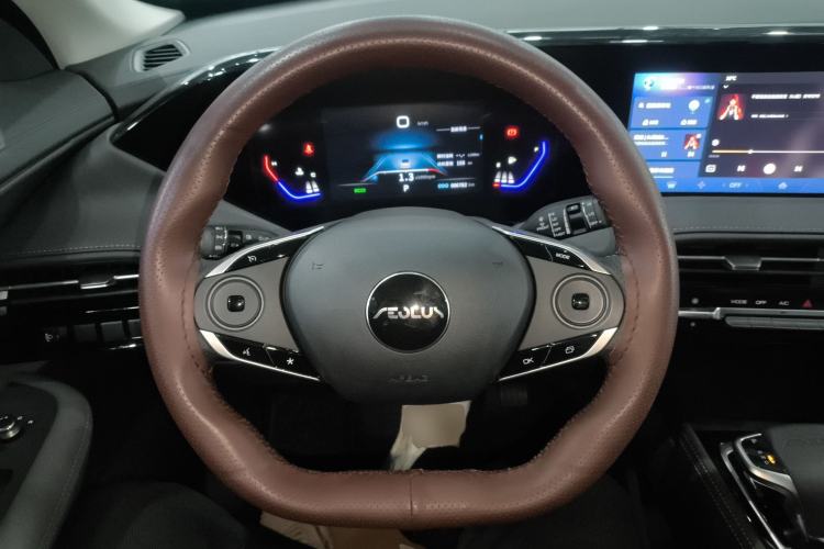 Used Dongfeng Aeolus Huge 2025 Mach Power 1.5T Luxury Version Steering Wheel